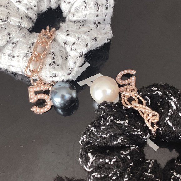 BLACK or WHITE CHANEL Hand Crafted Tweed Pearl No.5 Scrunchie Hair Tie